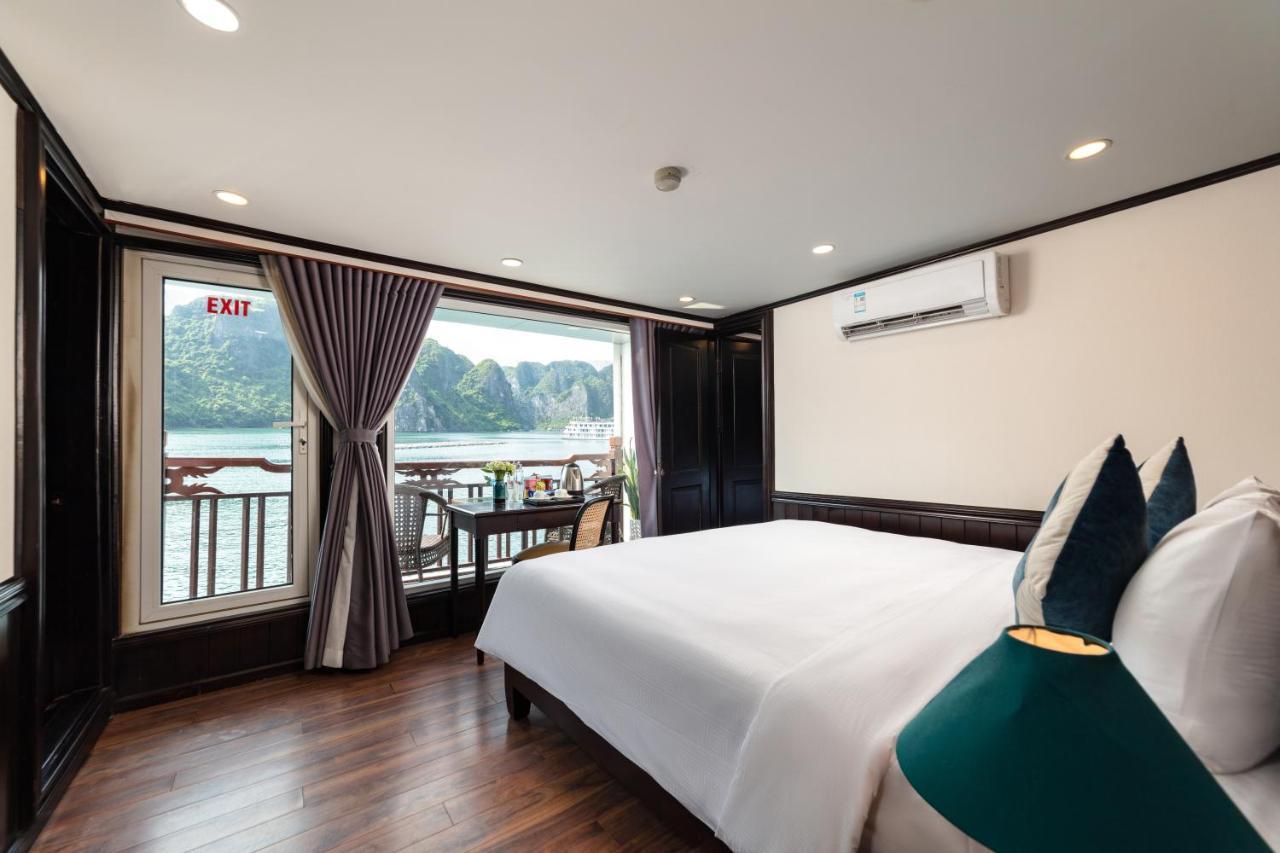 Amanda Cruise Ha Long Bay Exterior photo