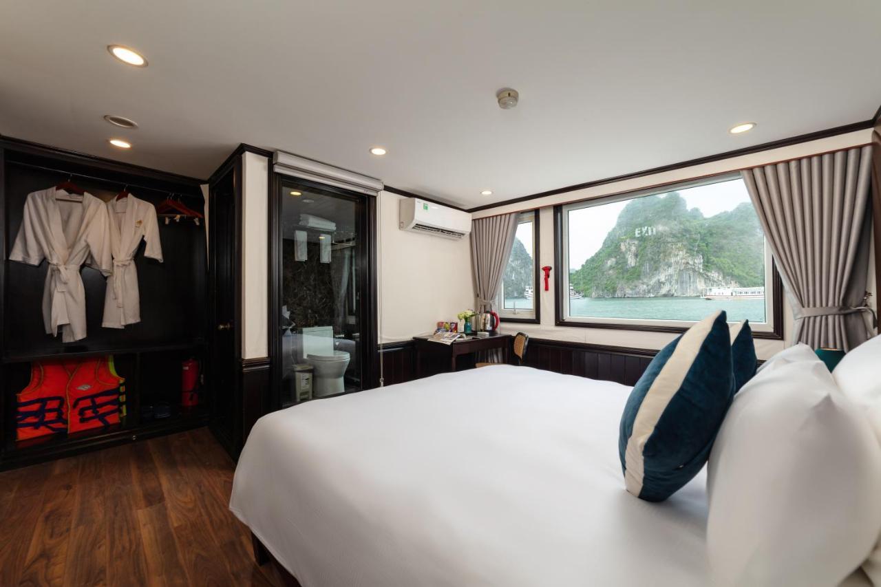 Amanda Cruise Ha Long Bay Exterior photo