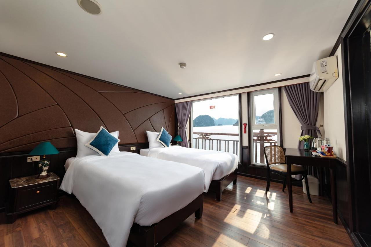 Amanda Cruise Ha Long Bay Exterior photo