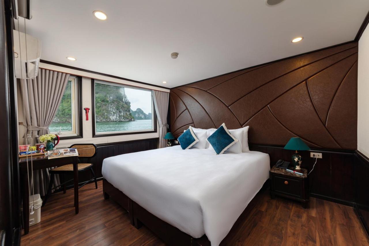 Amanda Cruise Ha Long Bay Exterior photo